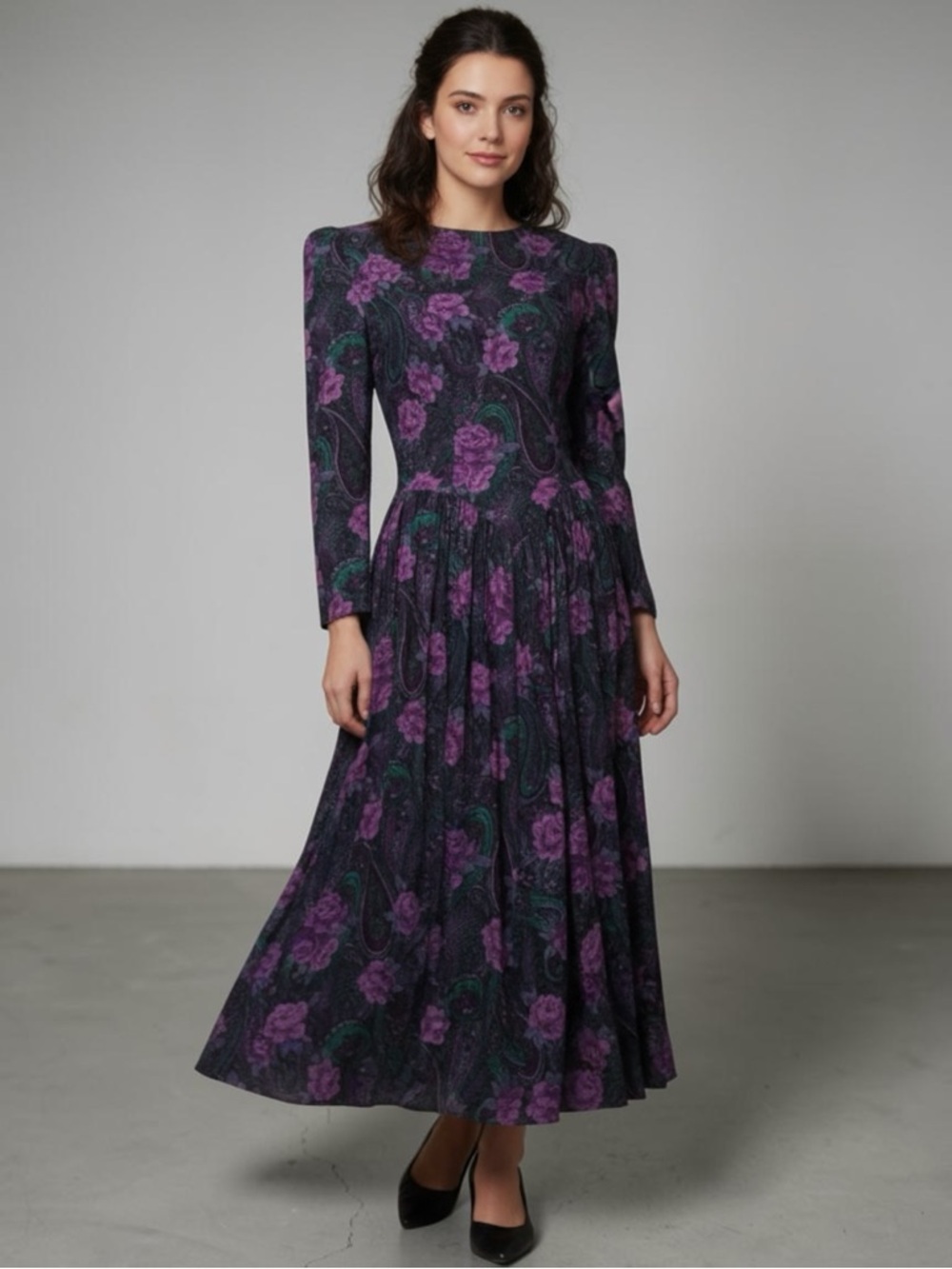 Vintage 80s Betsey's Things Purple Floral
Paisley Midi Dress